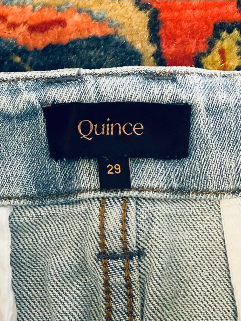 Quince casual light